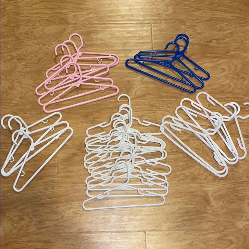 3 dozen child size clothes hangers